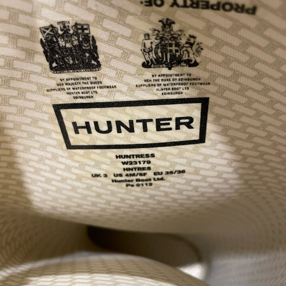 Hunter Rain Boots Wellies - Picture 7 of 8